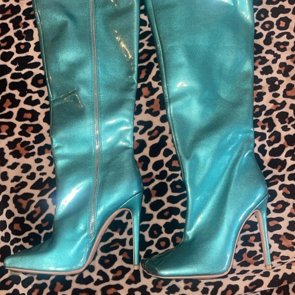 Shane Justin knee high boots - Picture 1 of 7